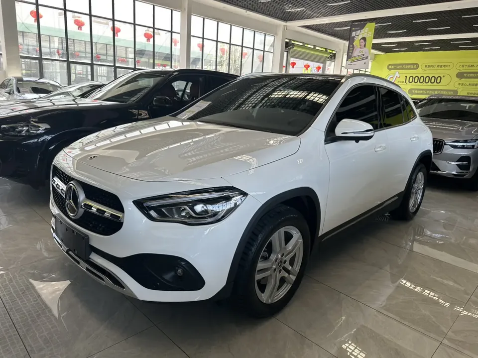 Mercedes-Benz GLA 2023
