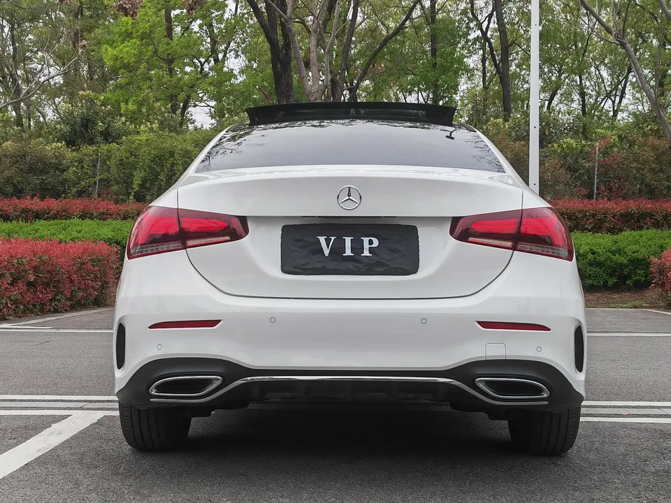 Mercedes-Benz Mercedes Benz A Class Mercedes-Benz A-Class 2022 facelift A 200 L sports sedan fashion version 2022 — миниатюра 5