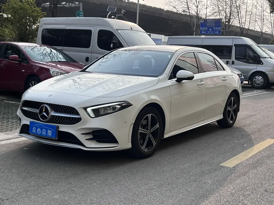 Mercedes-Benz Mercedes Benz A Class 2023