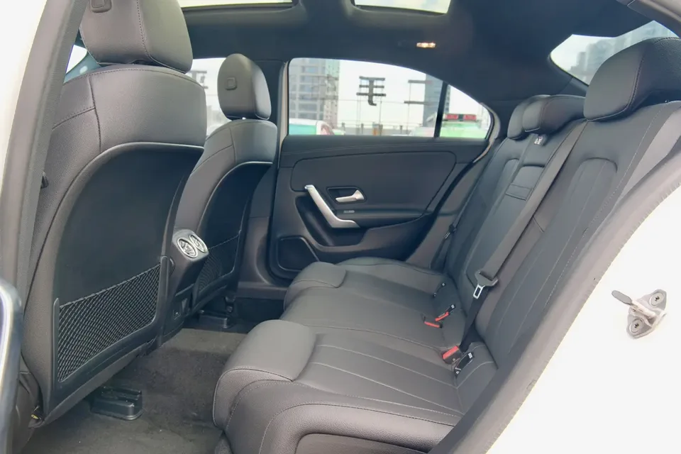 Mercedes-Benz Mercedes Benz A Class Mercedes-Benz A-Class 2024 A 180 L 2024 — миниатюра 3