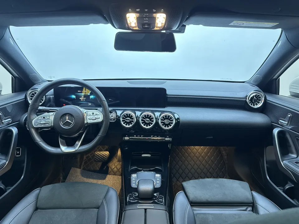Mercedes-Benz Mercedes Benz A Class Mercedes-Benz A-Class 2023 A 200 L Sports Sedan Fashion Edition 2023 — миниатюра 3