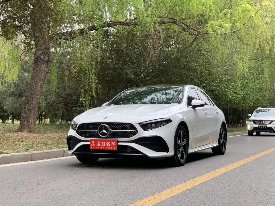 Mercedes-Benz Mercedes Benz A Class 2023