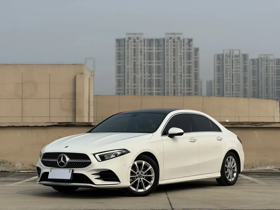 Mercedes-Benz Mercedes Benz A Class 2023