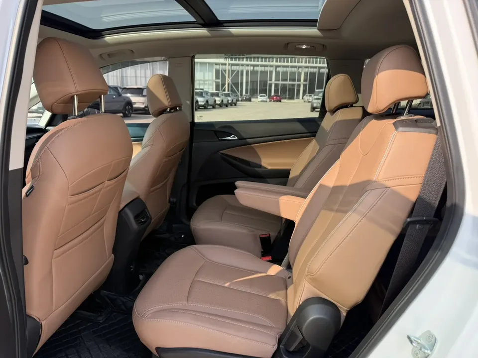 Buick GL6 Buick GL6 2021 323T mild hybrid connected luxury model 2023 — миниатюра 3
