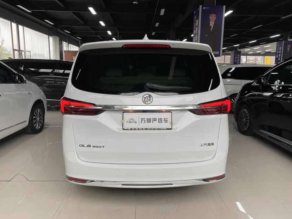 Buick GL8 GL8 2022 Buick GL8 2022 Land Business Class 652T Luxury Edition 2022 — thumbnail 2
