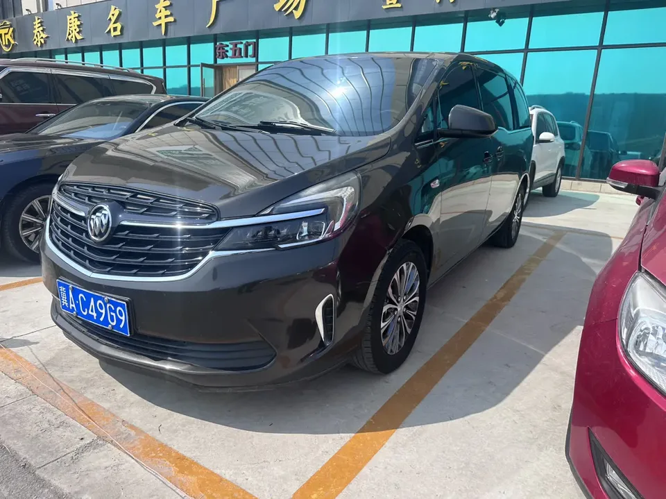 Buick GL8 2022