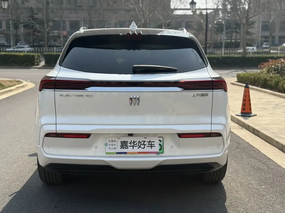 Buick E5 620KM Premium Edition 2025 — миниатюра 2