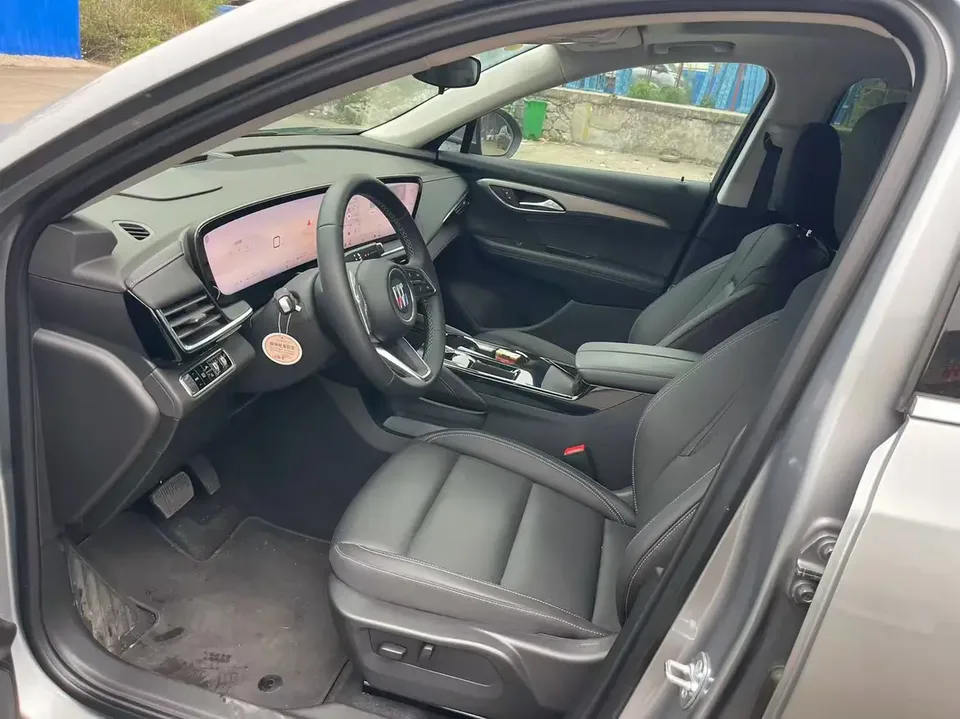 Buick Envision S 25T Advanced Platinum Edition 2025 — миниатюра 3