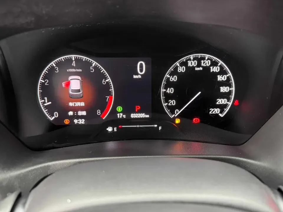 Honda WR-V 1.5L CVT Heat Wave Edition 2023 — миниатюра 4