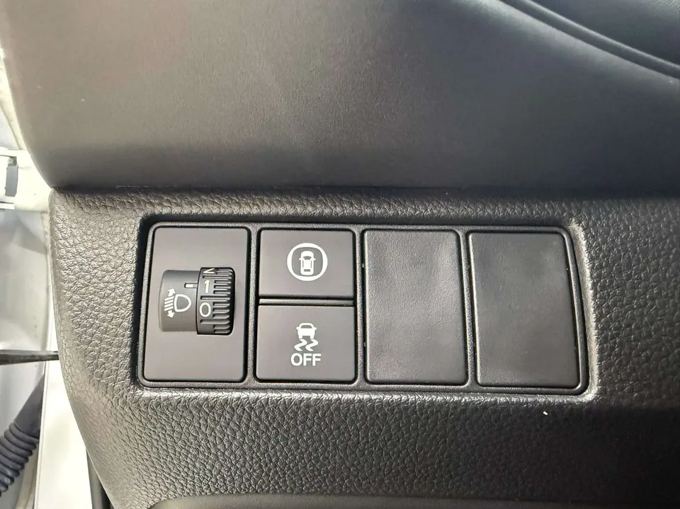 Honda VEZEL 1.5L CVT technology version 2023 — миниатюра 3