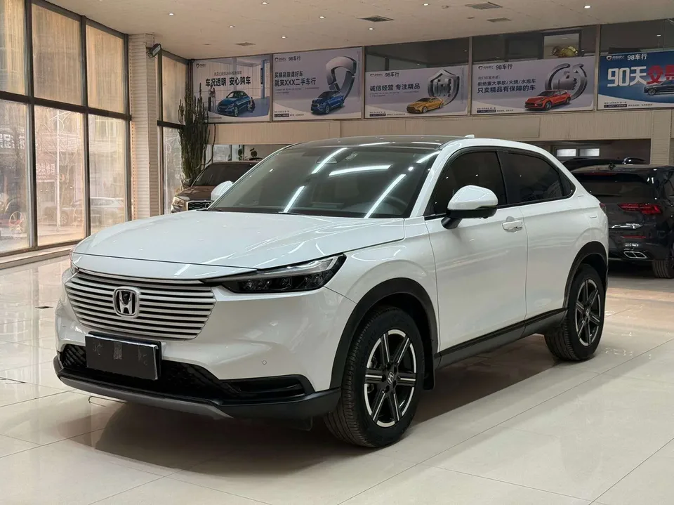 Honda VEZEL 1.5L CVT technology version 2023 — фото 1, купить с доставкой в Москву