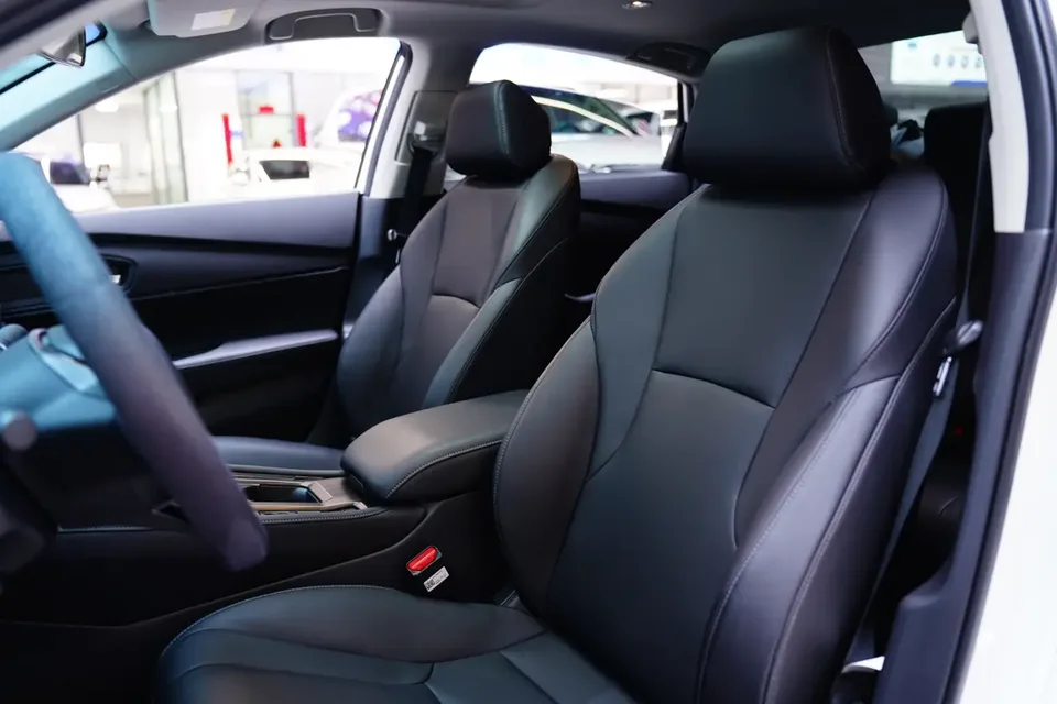 Honda Inspire 260TURBO Exquisite Edition 2023 — миниатюра 3