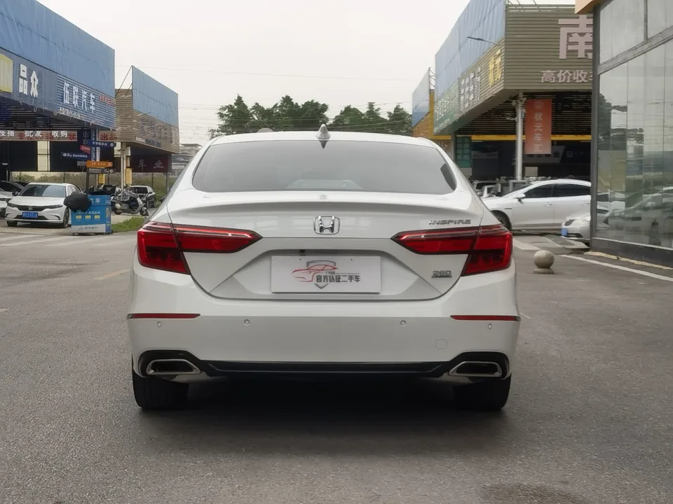 Honda Inspire 2022 Insignia 260TURBO Fine Edition 2022 — миниатюра 2