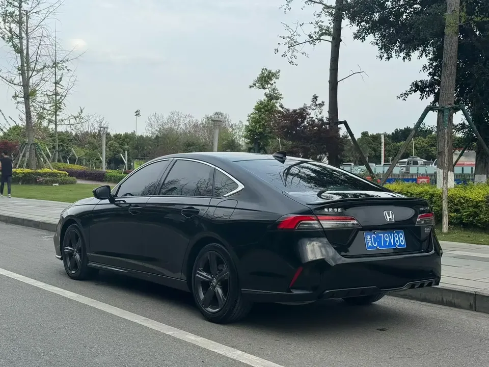 Honda Inspire 260TURBO Elite Edition 2024 — миниатюра 4