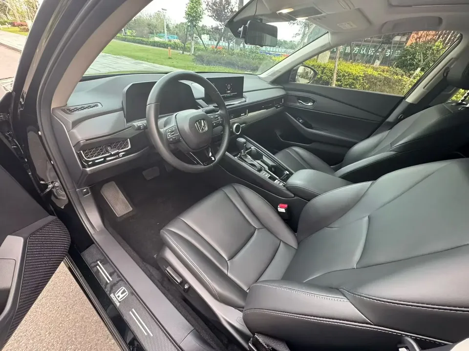 Honda Inspire 260TURBO Elite Edition 2024 — миниатюра 5