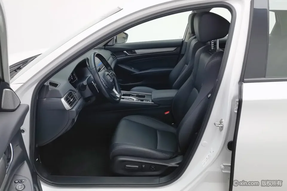 Honda Accord 2022 Accord Hybrid 2.0L Sharp Edition 2023 — миниатюра 4