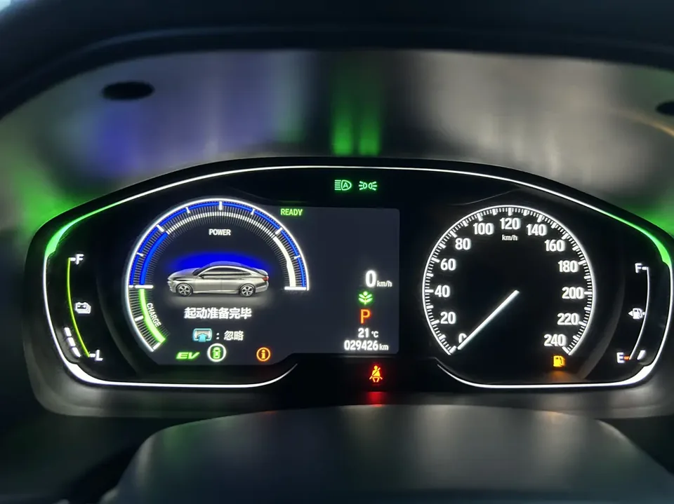 Honda Accord 2022 Accord Hybrid 2.0L Cool Edition 2023 — миниатюра 4