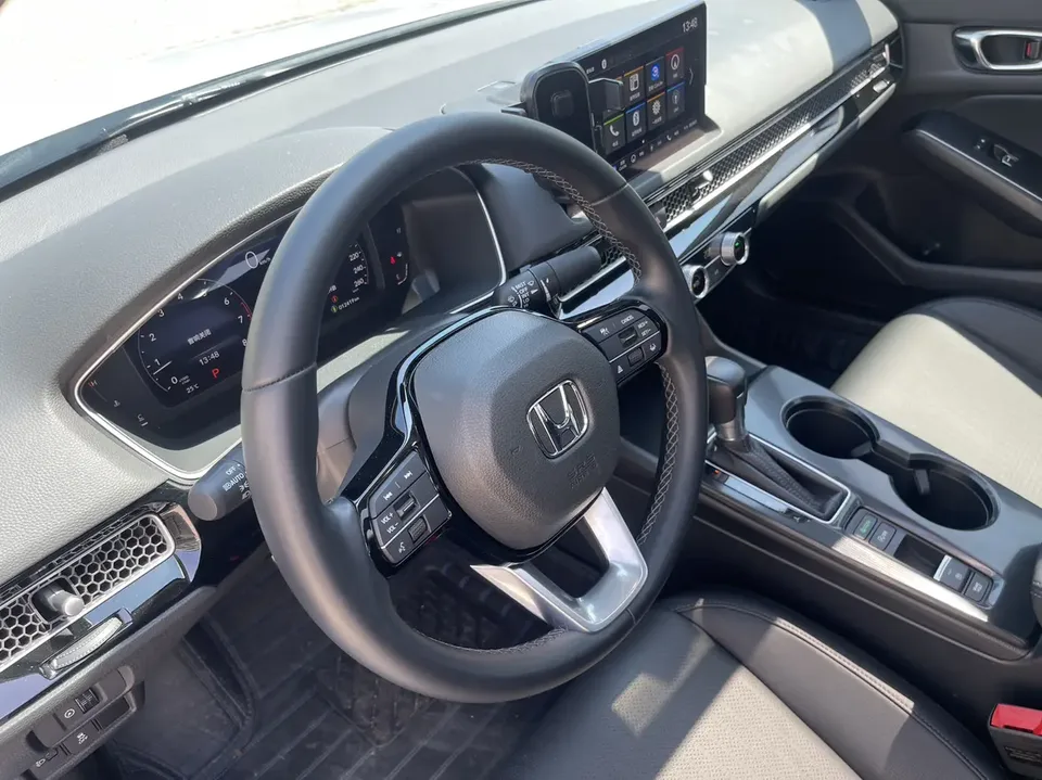 Honda Integra Stylish 2022 240TURBO CVT Fantasy NightLuxury Edition 2023 — миниатюра 4