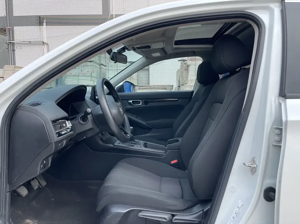 Honda Integra Stylish 2022 240TURBO Exclusive MT Edition 2023 — миниатюра 4