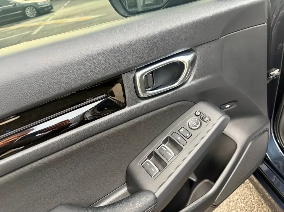 Honda CIVIC Civic 240TURBO CVT Sport Edition 2023 — миниатюра 5