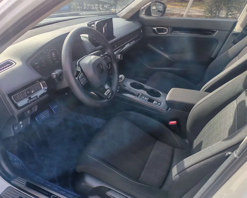 Honda CIVIC 2022 Civic 240TURBO CVT Dynamic Edition 2022 — миниатюра 5