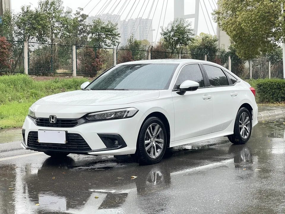 Honda CIVIC 2022 Civic 240TURBO CVT Dynamic Edition 2025 — миниатюра 3