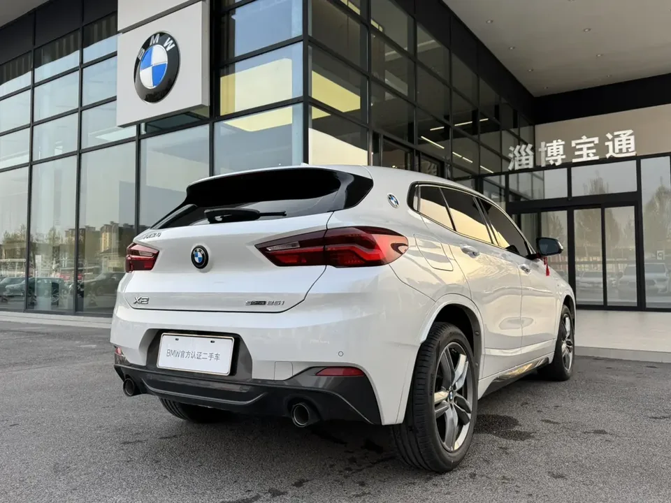 BMW X2 BMW X2 2023 sDrive25i M Sport Night Edition 2023 — миниатюра 2