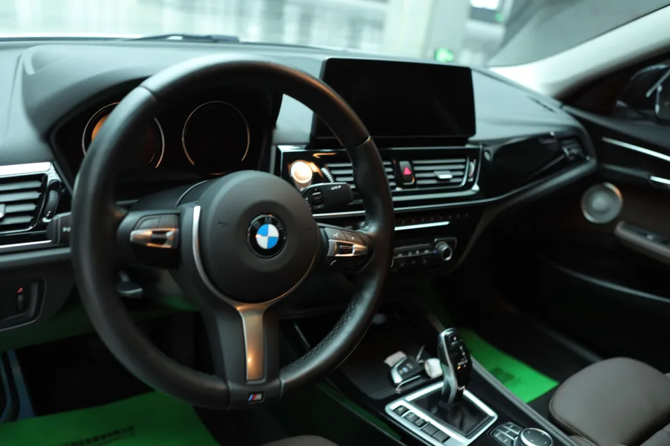 BMW 1 Series BMW 1 Series 2023 120i M Sport Night Edition 2023 — миниатюра 5