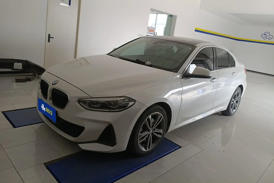 BMW 1 Series 2022