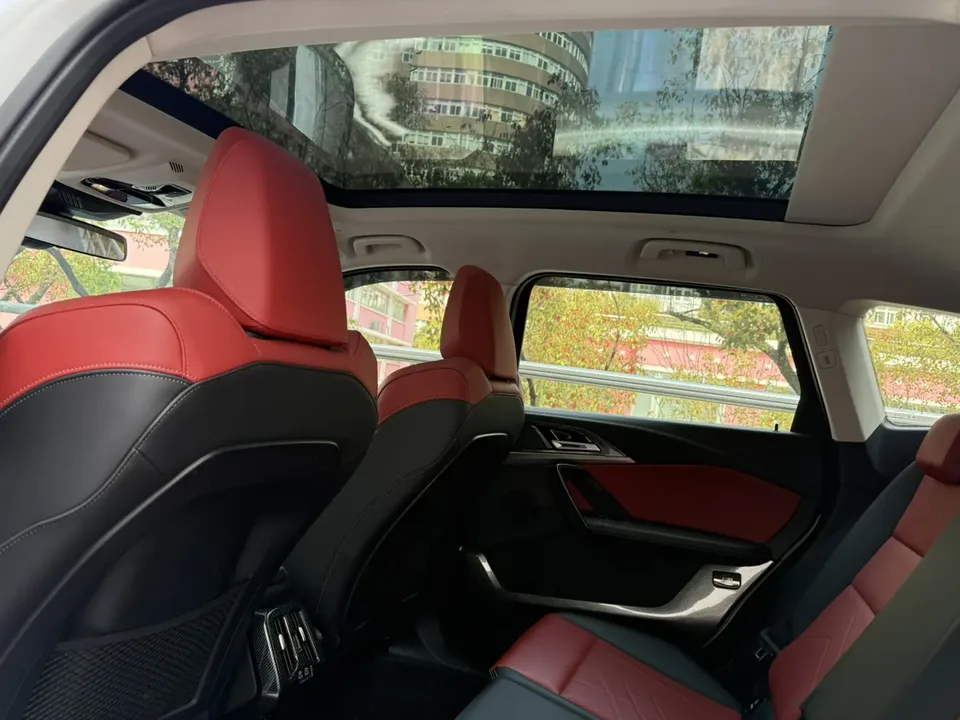 BMW X1 sDrive25Li M Sport Package 2023 — миниатюра 5