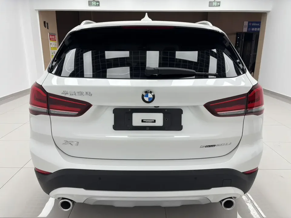 BMW X1 BMW X1 2022 sDrive20Li Fashion Edition 2022 — миниатюра 2