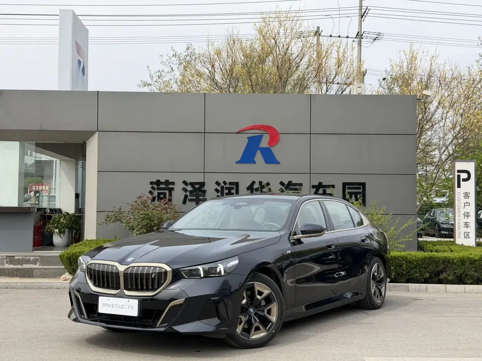 BMW i5 BMW i5 2024 eDrive35L M Sport Package 2025 — photo 1, buy with delivery to Moscow