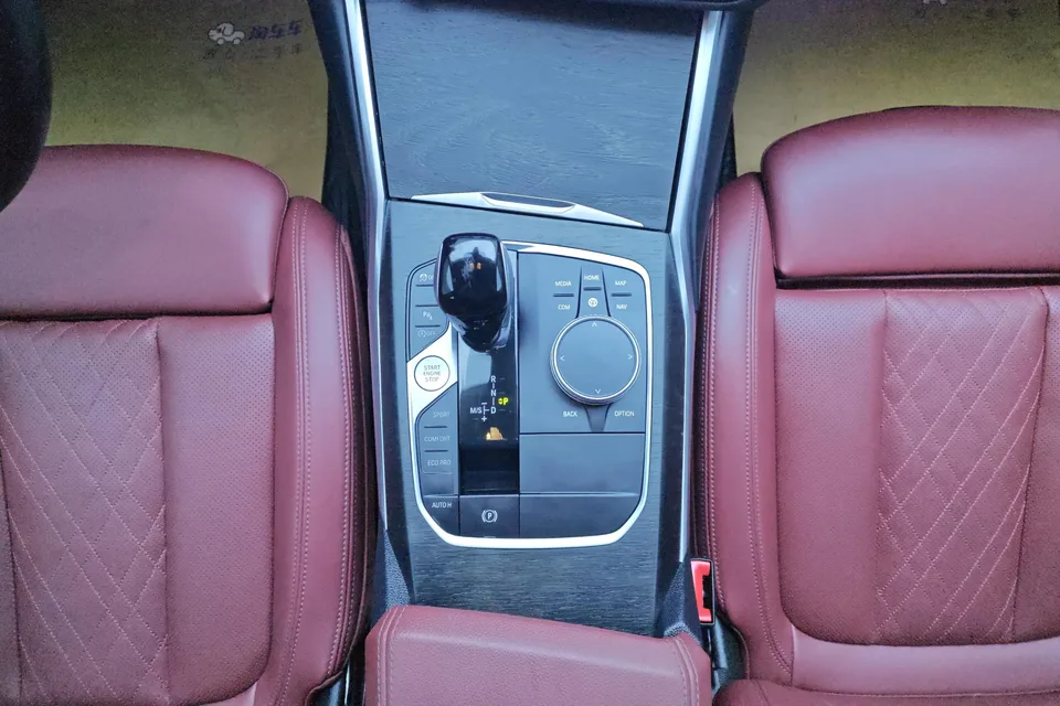 BMW 3 Series facelift 325i M Sport package 2022 — миниатюра 3