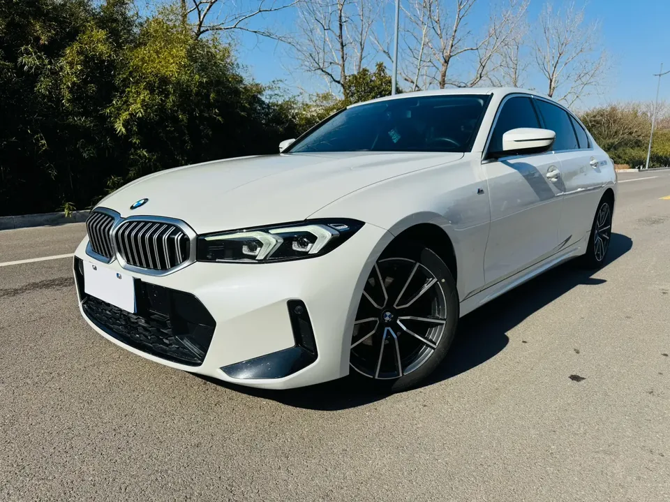 BMW 3 Series 2024
