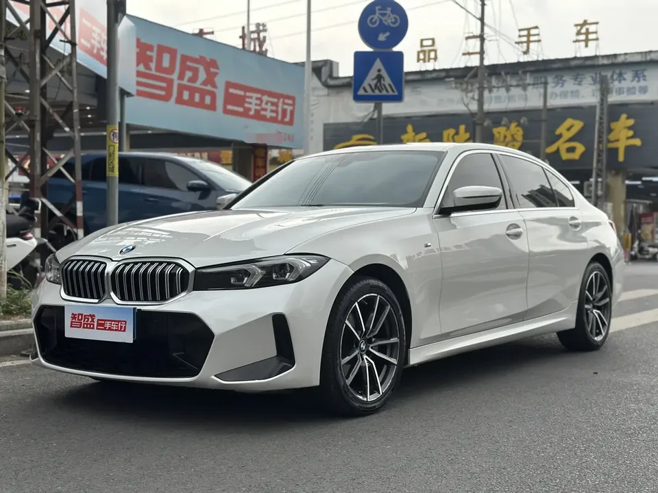 BMW 3 Series 2024