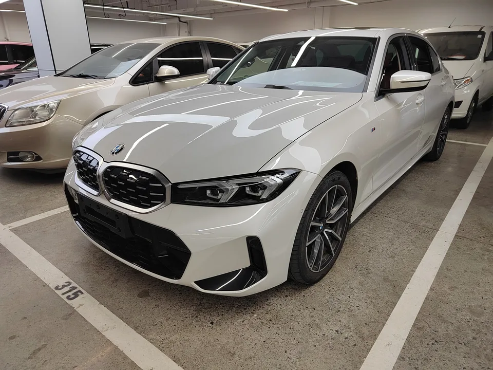 BMW 3 Series 2023