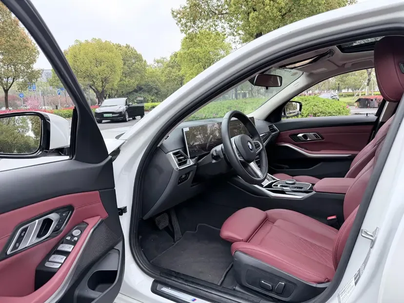 BMW 3 Series BMW 3 Series 2023 320Li M Sport Package 2024 — миниатюра 3