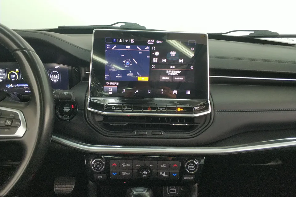 Jeep Guide to Compass 2021 220T Elite Edition 2022 — миниатюра 4