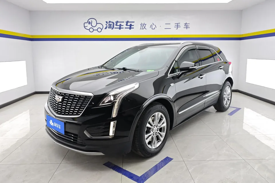 Cadillac XT5 Cadillac XT5 2022 2.0T 2WD Luxury 2022 — photo 1, buy with delivery to Moscow