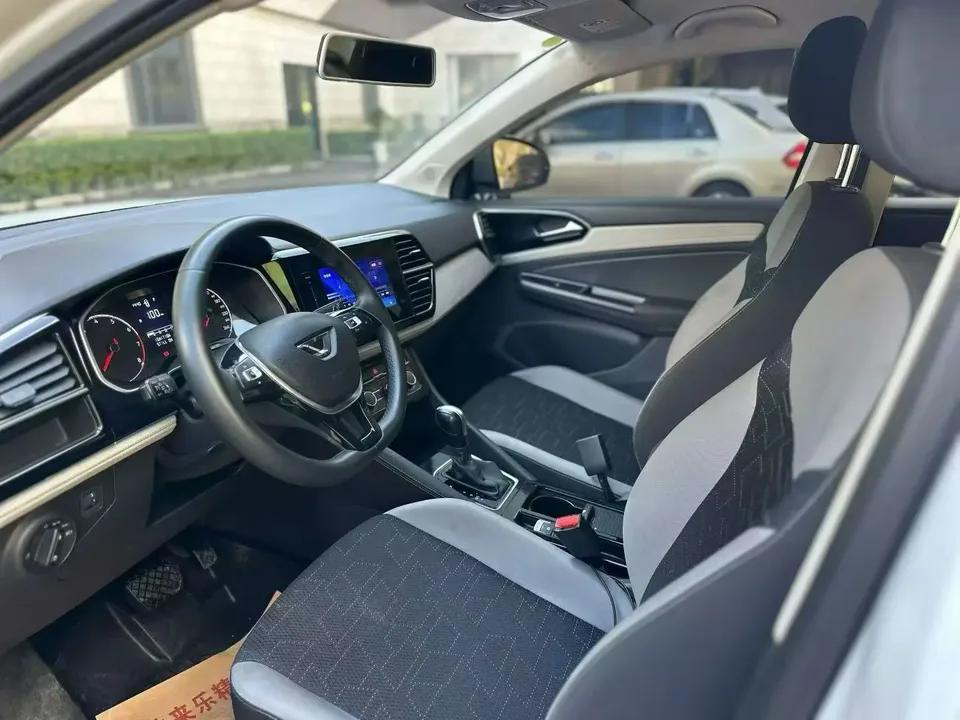 Jetta VS5 Jetta VS5 2023 280TSI Automatic Progressive Edition 2023 — thumbnail 3