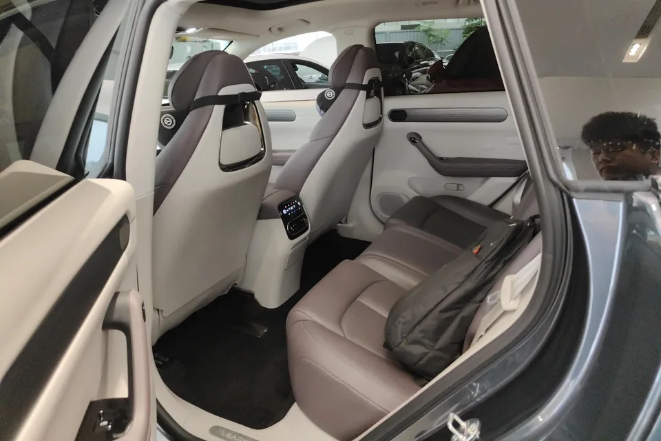 Leapmotor Zero running C11 Pure Electric 580 Premium Edition 2025 — миниатюра 5