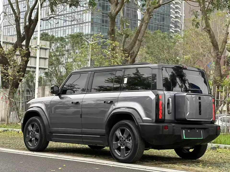 iCAR 03 two-wheel drive standard advanced version 2024 — миниатюра 2
