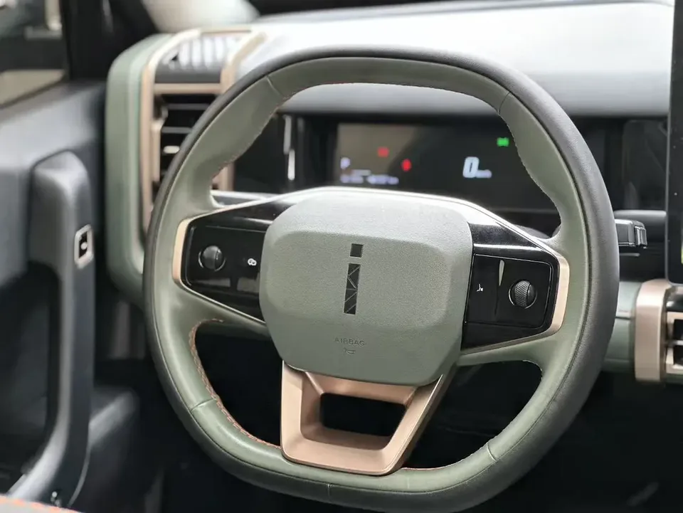iCAR 03 two-wheel drive standard advanced version 2024 — миниатюра 4