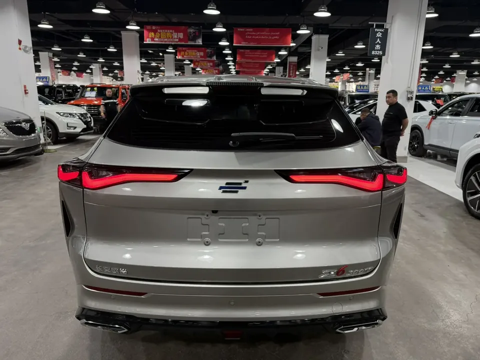 Oshan Changan Auchan Z6 Blue Whale 1.5T DCT smart model 2023 — миниатюра 2
