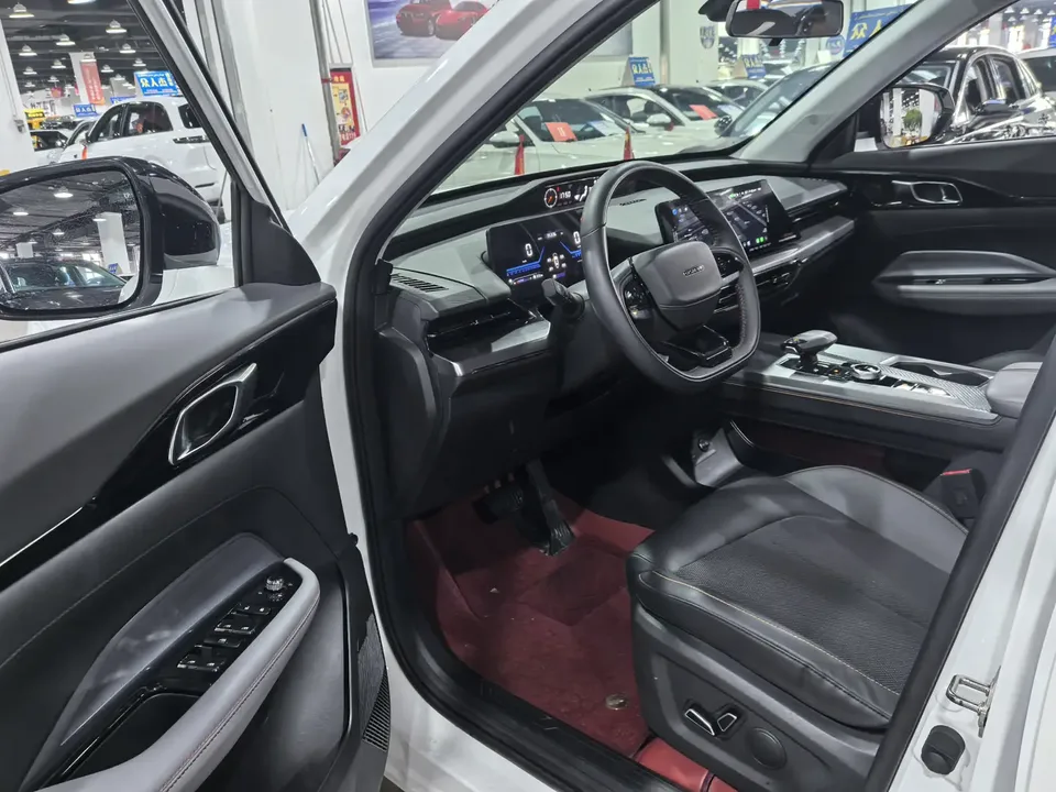 Oshan Changan Auchan Z6 Blue Whale 1.5T DCT smart model 2023 — миниатюра 3