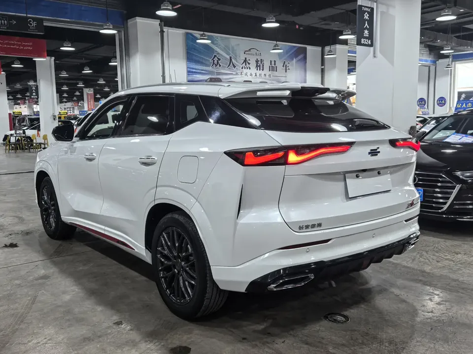 Oshan Changan Auchan Z6 Blue Whale 1.5T DCT smart model 2023 — миниатюра 4