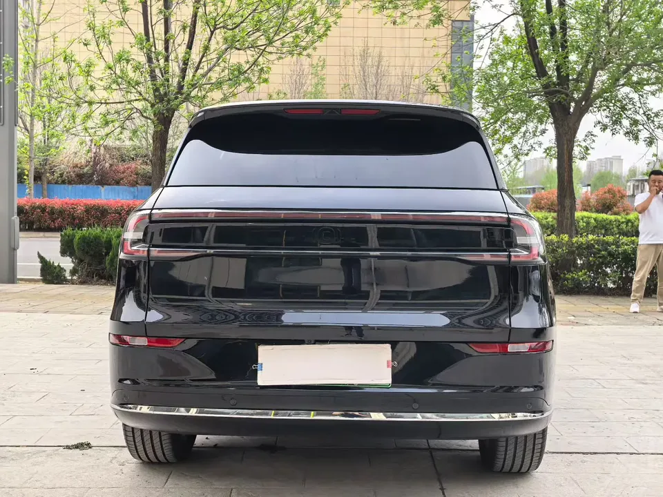 Changan Qiyuan Q07 215 Flagship PLUS 2025 — миниатюра 2