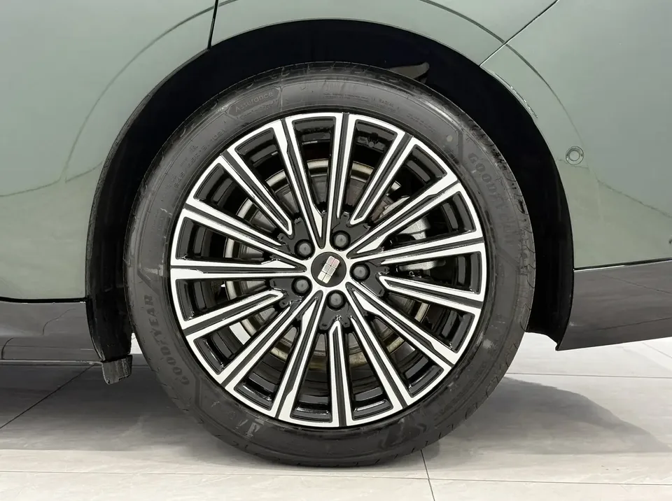 Geely Galaxy Star 8 PHEV 130km EM-P Starship Edition 2025 — миниатюра 3
