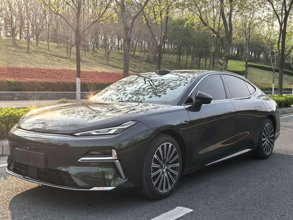 Geely Galaxy Star 8 PHEV 2025