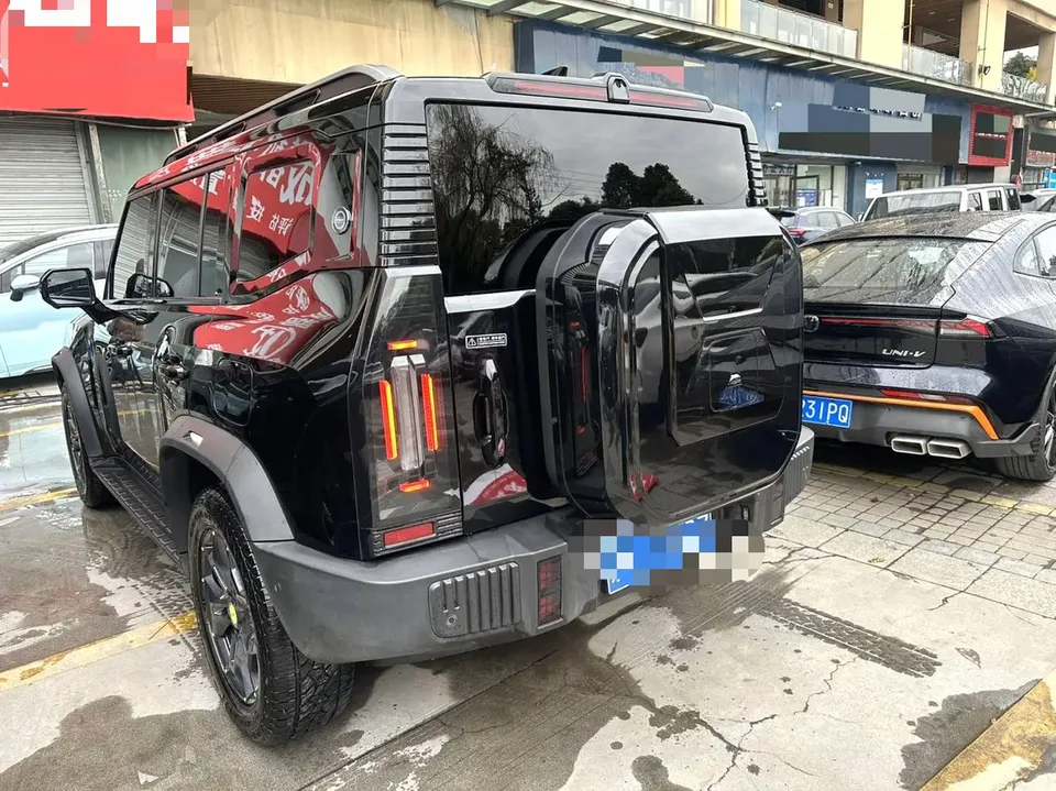 Jetour Jet Traveler 2.0TD 4WD Cross PRO+ 2023 — миниатюра 4